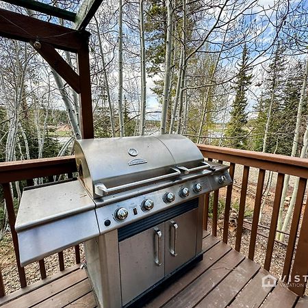 Village Vibes Deck And Bbq Duck Creek Village Экстерьер фото