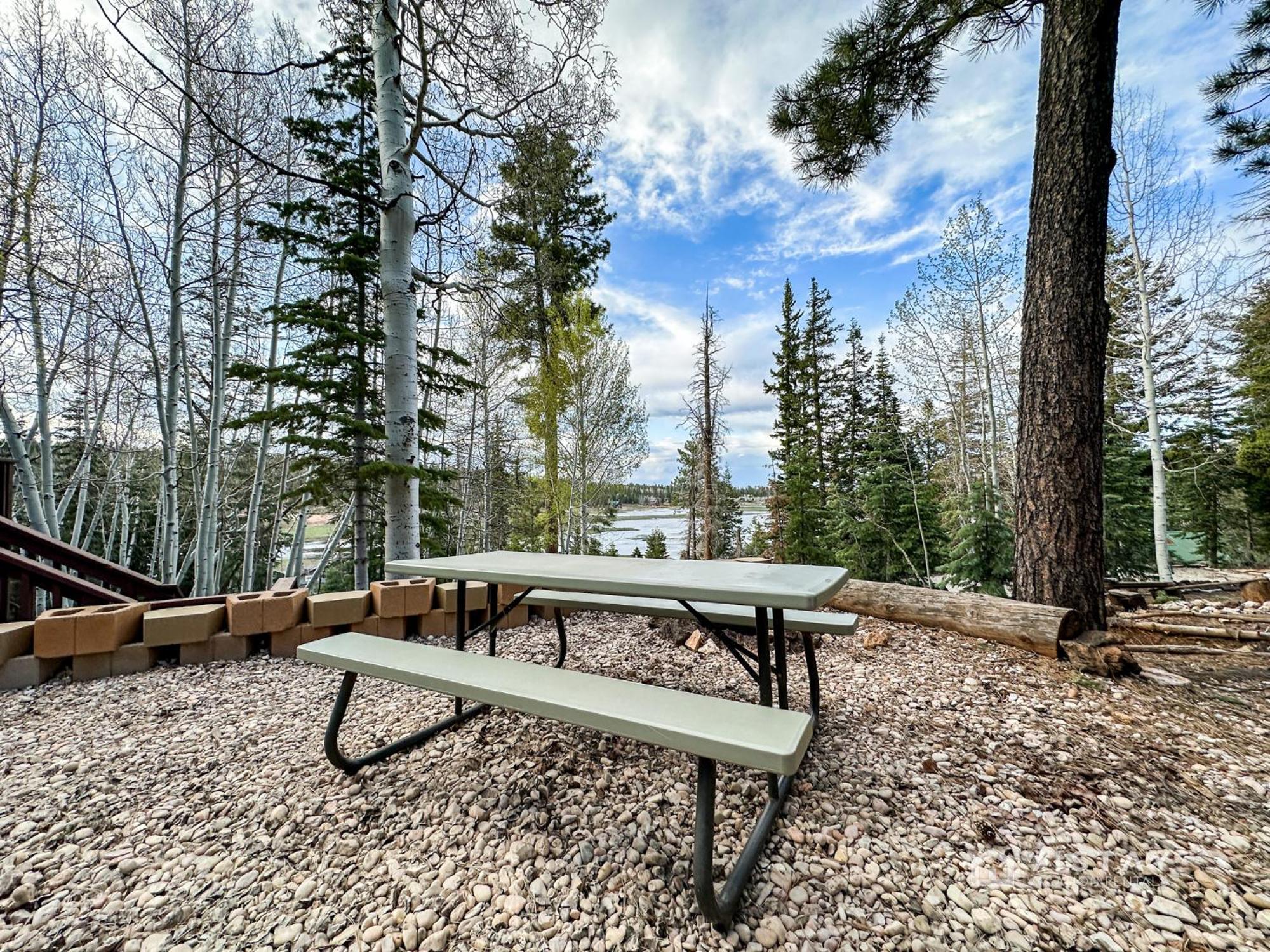 Village Vibes Deck And Bbq Duck Creek Village Экстерьер фото